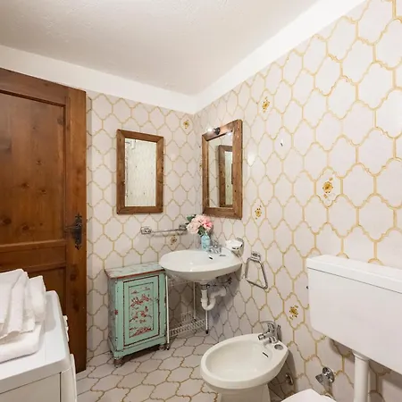 Graceful In - Happy Apartman Courmayeur